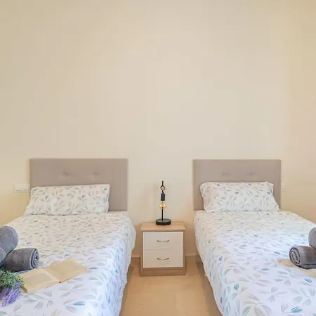 Finally Sunbeach Apartamento *